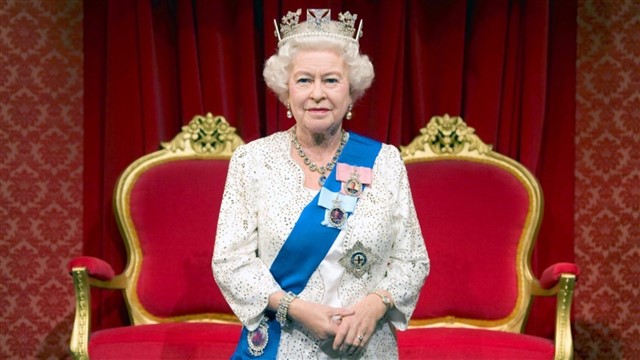 Top 8 Richest Royals in the World