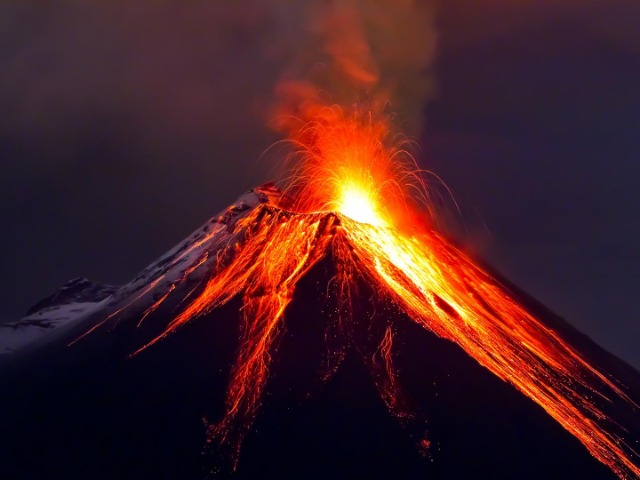 TOP 10 POTENTIALLY DANGEROUS VOLCANOES | vote2sort | Miscellaneous ...